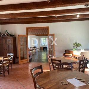 GORSKI KOTAR, FUŽINE - Hotel iznad jezera