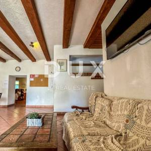 GORSKI KOTAR, FUŽINE - Hotel iznad jezera