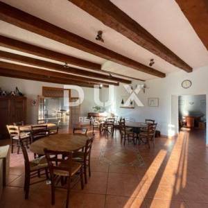 GORSKI KOTAR, FUŽINE - Hotel iznad jezera