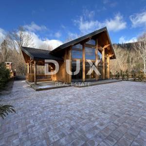 GORSKI KOTAR, FUŽINE - vrhunska drvena kuća 124 m2 u neposrednoj blizini jezera + okoliš 400 m2