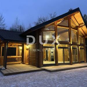 GORSKI KOTAR, FUŽINE - vrhunska drvena kuća 124 m2 u neposrednoj blizini jezera + okoliš 400 m2