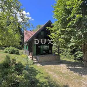 GORSKI KOTAR, HLEVCI – dvije kuće na parceli od 2.869 m²