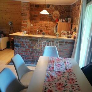 Gorski kotar, Kupjak, kuća s velikim imanjem