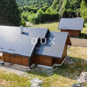 GORSKI KOTAR, LIČ - Samostojeća drvena kuća u završnoj fazi, na osami