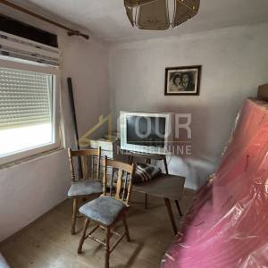 Gorski kotar, Lokve, dvojna kuća, prizemnica 62m2