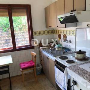 GORSKI KOTAR, LUKOVDOL - kuća s velikom okućnicom