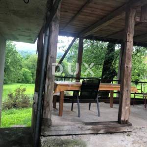 GORSKI KOTAR, LUKOVDOL - kuća s velikom okućnicom