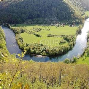 Gorski kotar, Lukovdol, samostojeća kuća blizu Kupe