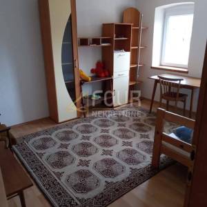 Gorski kotar, Moravice, 138m2, etaža s potkrovljem i okućnicom