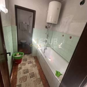 Gorski kotar, Mrkopalj, kuća + 3 gosp. objekta, garaža, velika okućnica