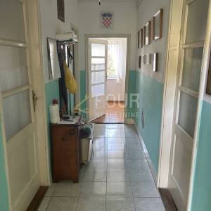 Gorski Kotar, Severin na Kupi, kuća s dva stana, 150m2, vrtna kućica