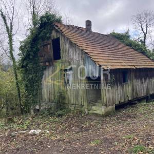 Gorski kotar, Vrbovsko, 16.057m2 - građevinski dio od 3.000m2