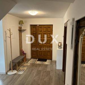 GORSKI KOTAR, VRBOVSKO - Adaptirana drvena kuća + 7500 m2 okućnice
