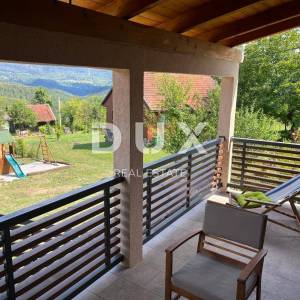 GORSKI KOTAR, VRBOVSKO - Adaptirana drvena kuća + 7500 m2 okućnice