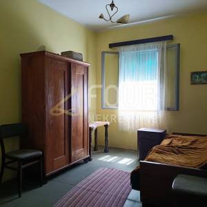 Gorski kotar, Vrbovsko, kuća 200m2 s velikom okućnicom