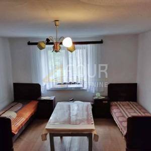 Gorski kotar, Vrbovsko - okolica, samostojeća kuća, 200m2
