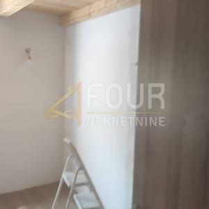 Gorski kotar, Vrbovsko - okolica, kuća od 355.14m2 na osami