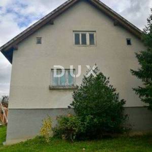 GORSKI KOTAR, VRBOVSKO-Samostojeća kuća s okućnicom na pola puta od Zagreba do Rijeke