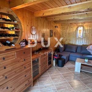 GOSPIĆ, BUŽIM - kuća sa velikom okućnicom idealna za turizam