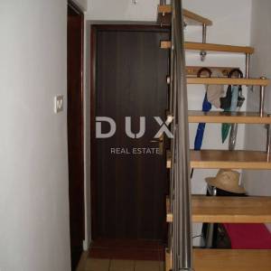 GRAD KRK - Apartman 126 m2 sa pogledom i 200 m od mora