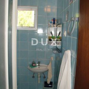 GRAD KRK - Apartman 126 m2 sa pogledom i 200 m od mora