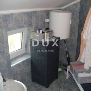 GRAD KRK - Apartman 126 m2 sa pogledom i 200 m od mora