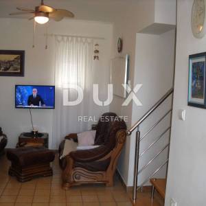 GRAD KRK - Apartman 126 m2 sa pogledom i 200 m od mora