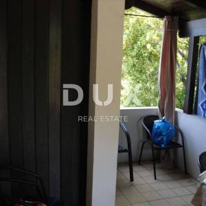 GRAD KRK - Apartman 126 m2 sa pogledom i 200 m od mora