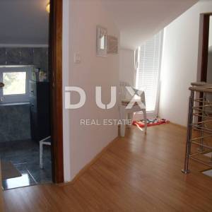 GRAD KRK - Apartman 126 m2 sa pogledom i 200 m od mora