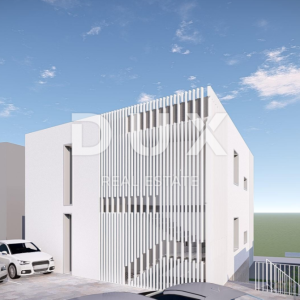 GRAD KRK - CENTAR - NOVOGRADNJA - Prizemlje s terasom i 2 parkirna mjesta