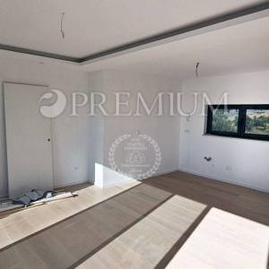 Grad Krk, luksuzni penthouse s panoramskim pogledom na more!