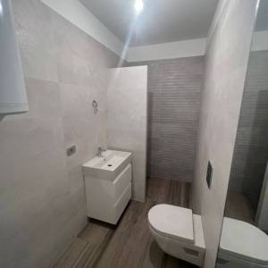 GRAD KRK - Luksuzni trosobni apartman i jednosobni apartman u prizemlju
