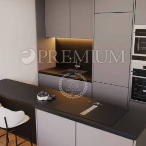 Grad Krk, novogradnja-apartman u prizemlju s okućnicom!