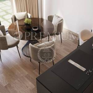 Grad Krk, prodaja dvoetažnog apartmana, 600m od mora!