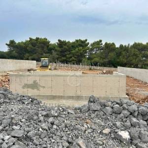 Grad Krk, prodaja građevinskog zemljišta na mirnoj lokaciji!