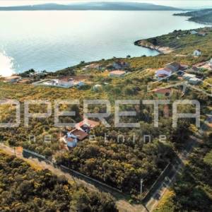 Građevinska parcela uz more i pogledom na more, 721 m2, Nečujam, Šolta