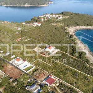 Građevinska parcela uz more i pogledom na more, 721 m2, Nečujam, Šolta