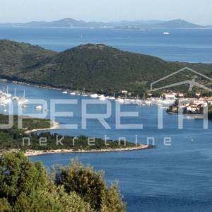 Građevinsko zemljišta na otoku Iloviku (Lošinj)