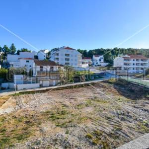 Građevinsko zemljište, 150 m do mora, 1.286 m2, Sutivan, otok Brač