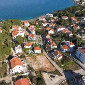 Građevinsko zemljište, 150 m do mora, 1.286 m2, Sutivan, otok Brač