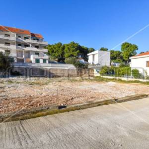 Građevinsko zemljište, 150 m do mora, 1.286 m2, Sutivan, otok Brač