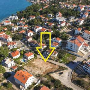 Građevinsko zemljište, 150 m do mora, 1.286 m2, Sutivan, otok Brač