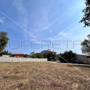 Građevinsko zemljište 760m2 Ližnjan