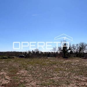 Građevinsko zemljište 796m2 Kanfanar pogled more