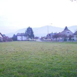  Građevinsko zemljište Ivanec - prilika za investitore !!! 