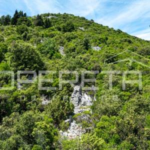 Građevinsko zemljište od 645m2 s pogledom na more, Janjina, Pelješac