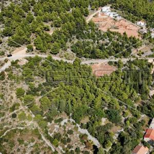 Građevinsko zemljište s pogledom, površine 1684m2, Starigrad Paklenica