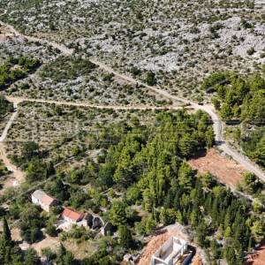 Građevinsko zemljište s pogledom, površine 1684m2, Starigrad Paklenica
