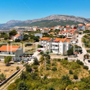 Građevinsko zemljište s pogledom na more, Mravince, Solin kod Splita