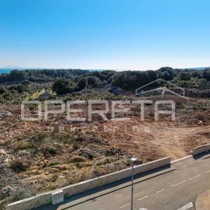 Građevinsko zemljište s panoramskim pogledom – Krk, 860 m²